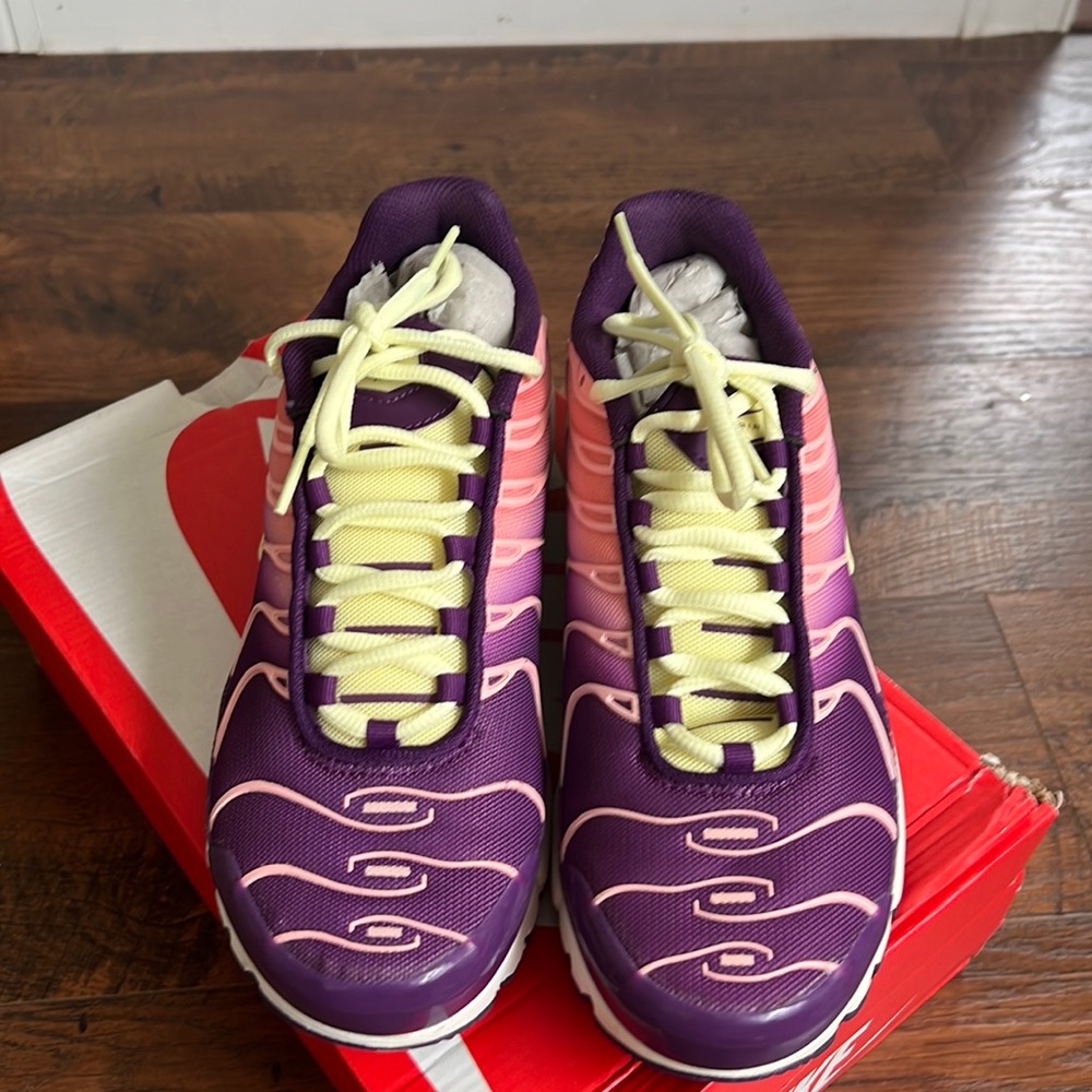 Air Max Plus Women's